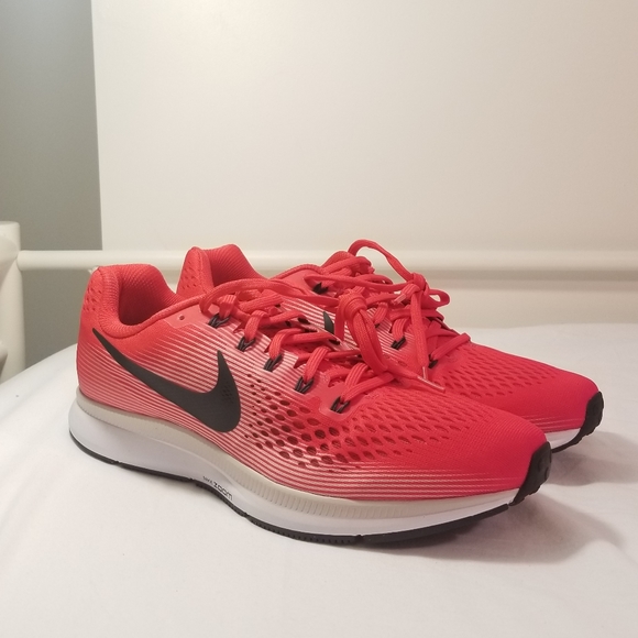 Nike Air Zoom Pegasus 34 - Picture 2 of 8